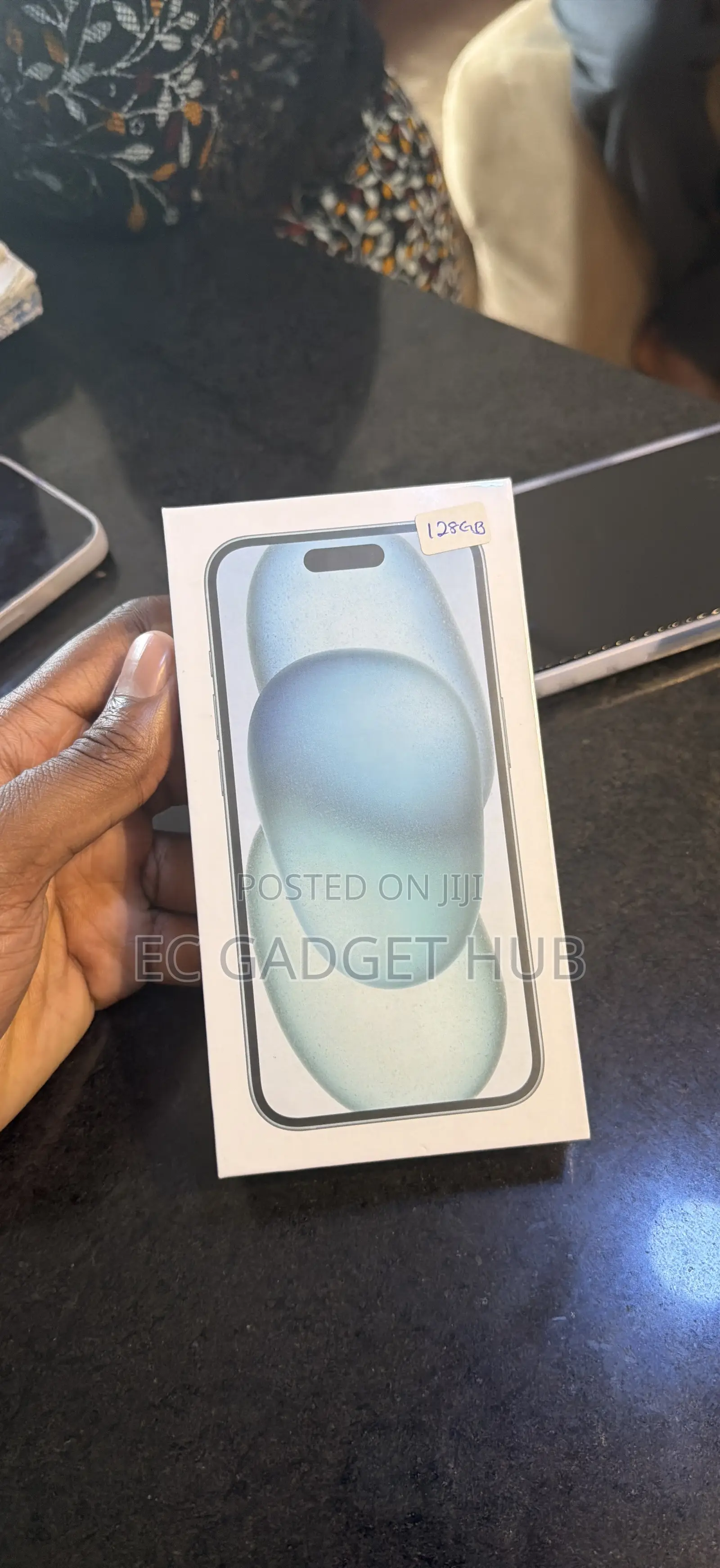 New Apple iPhone 15 128 GB Blue