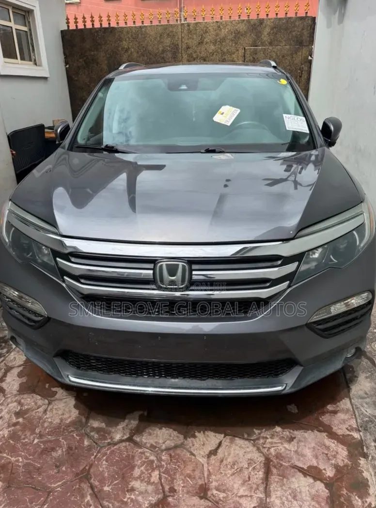 Honda Pilot 2018 Gray