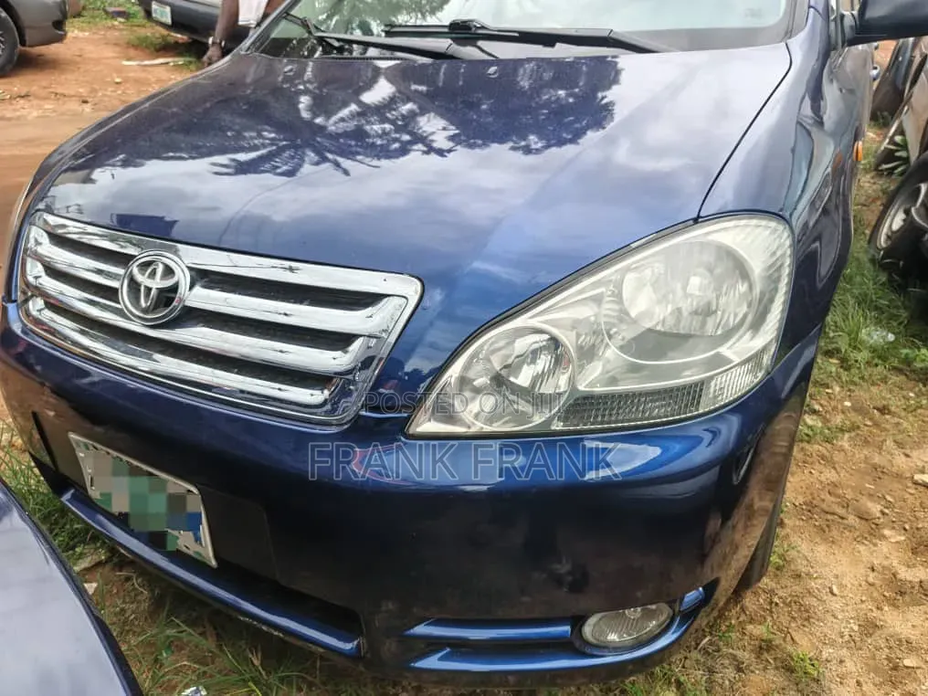 Toyota Picnic 2.0 FWD 2006 Blue
