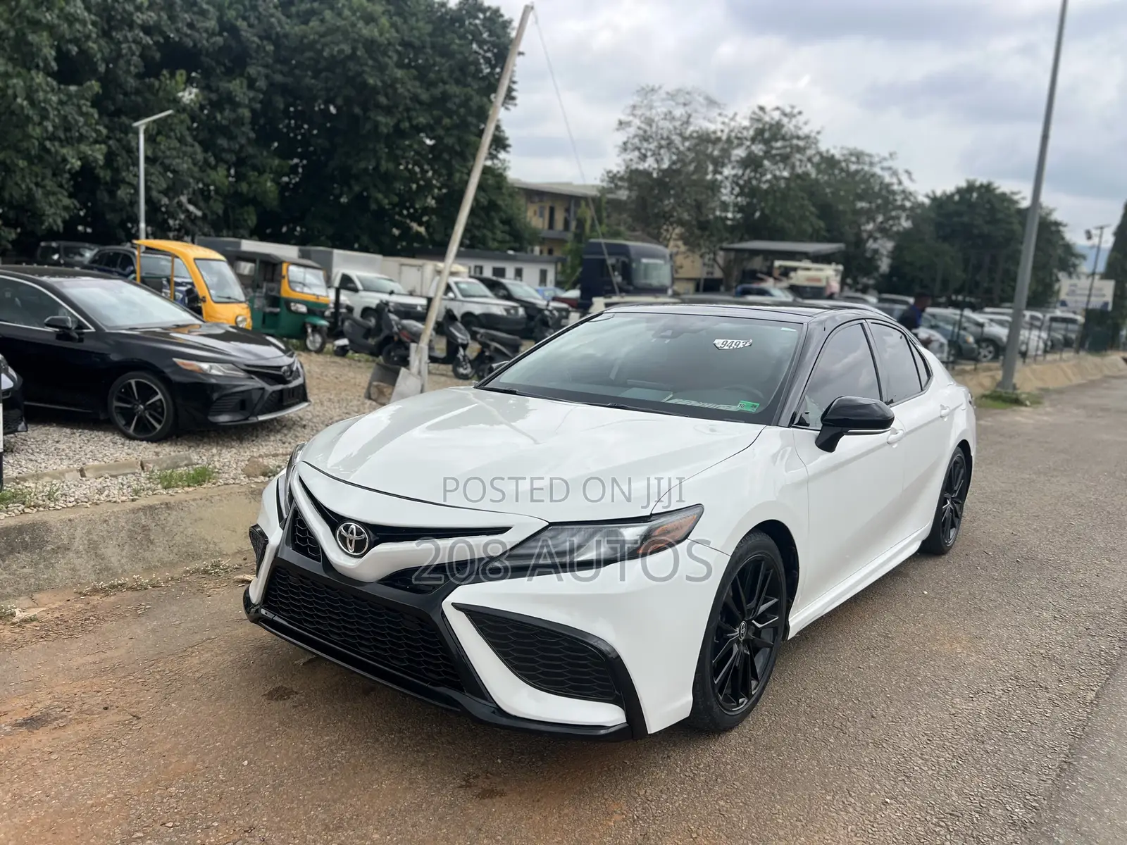 Toyota Camry XSE 2023 White