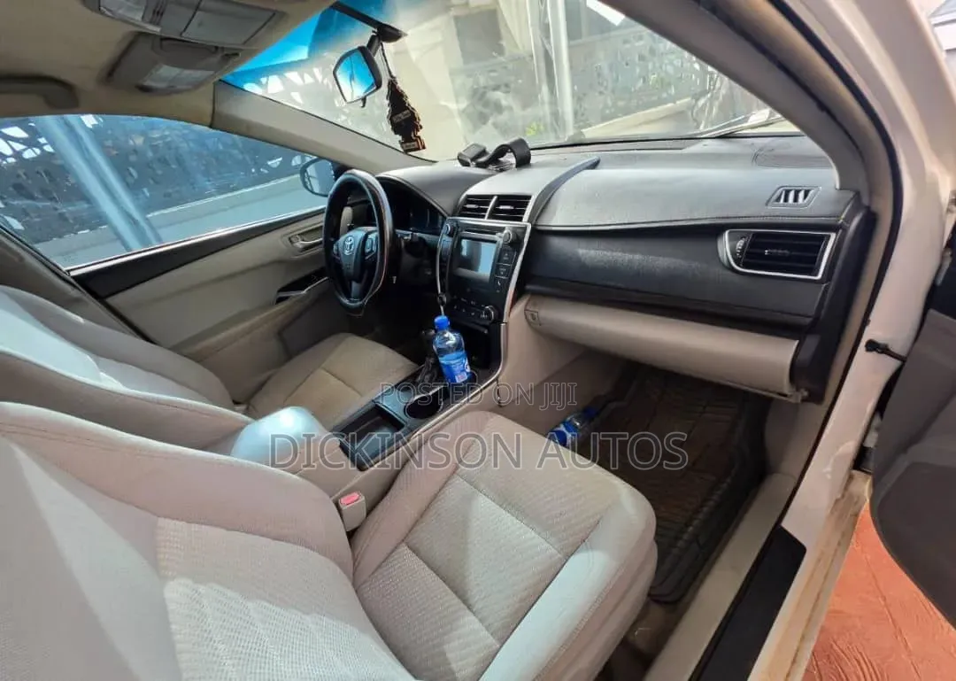 Toyota Camry 2016 White