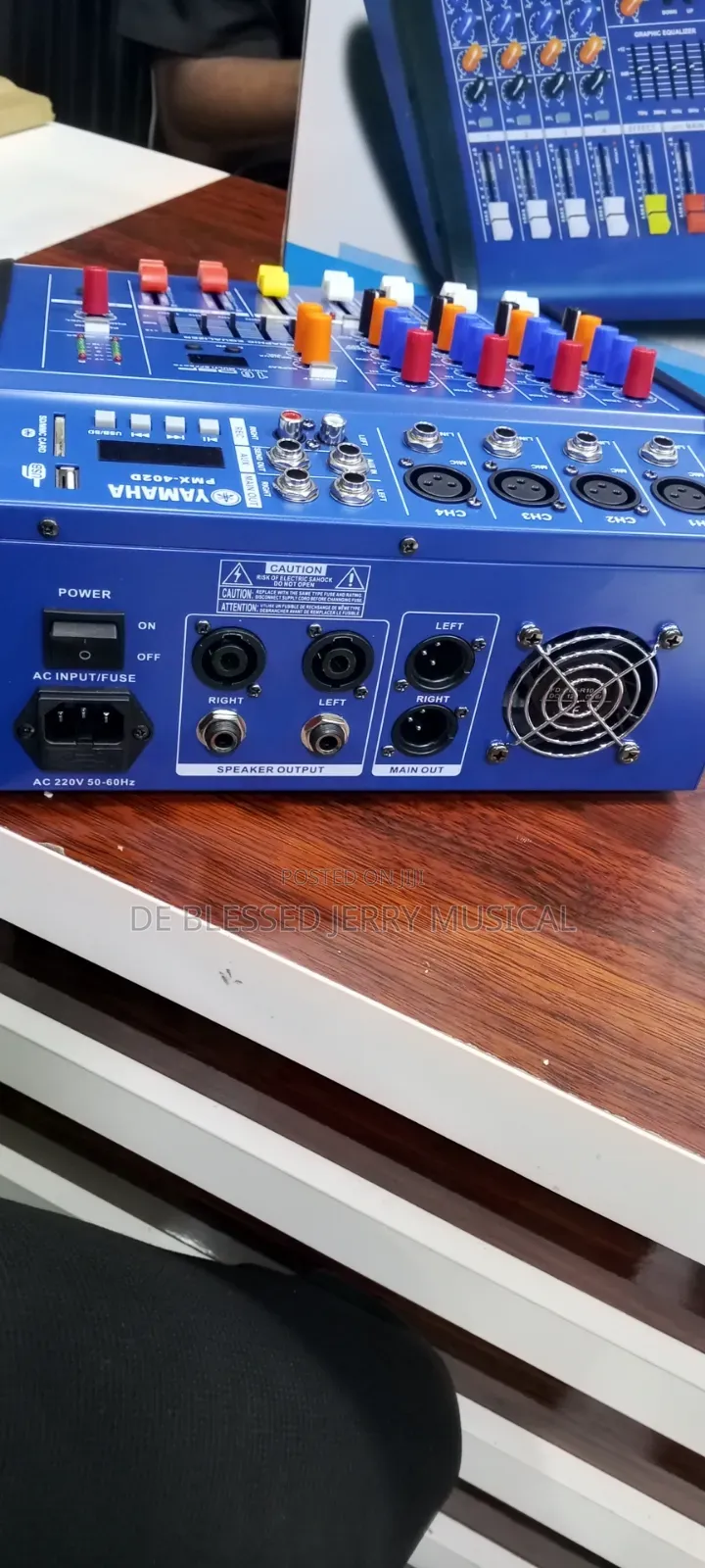 Yamaha 4 Channels Powered Mixer Amplifier USB/BT