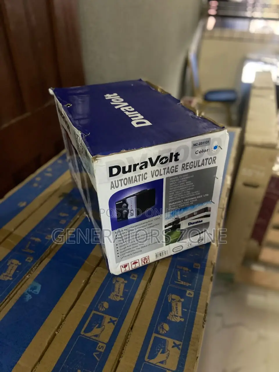 Duravolt DV-5000 Power Voltage Regulator
