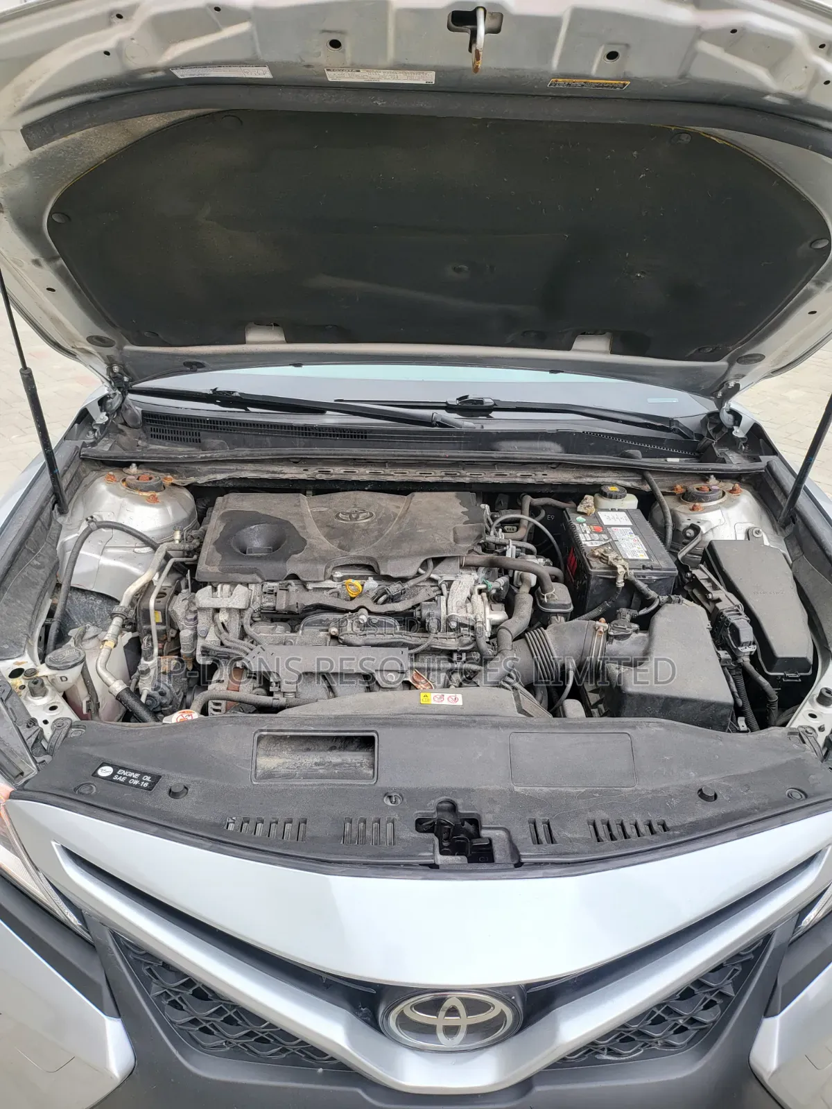 Toyota Camry 2018 Silver