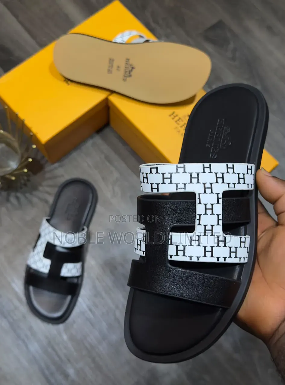 Authentic Pam Slippers ABL 7z