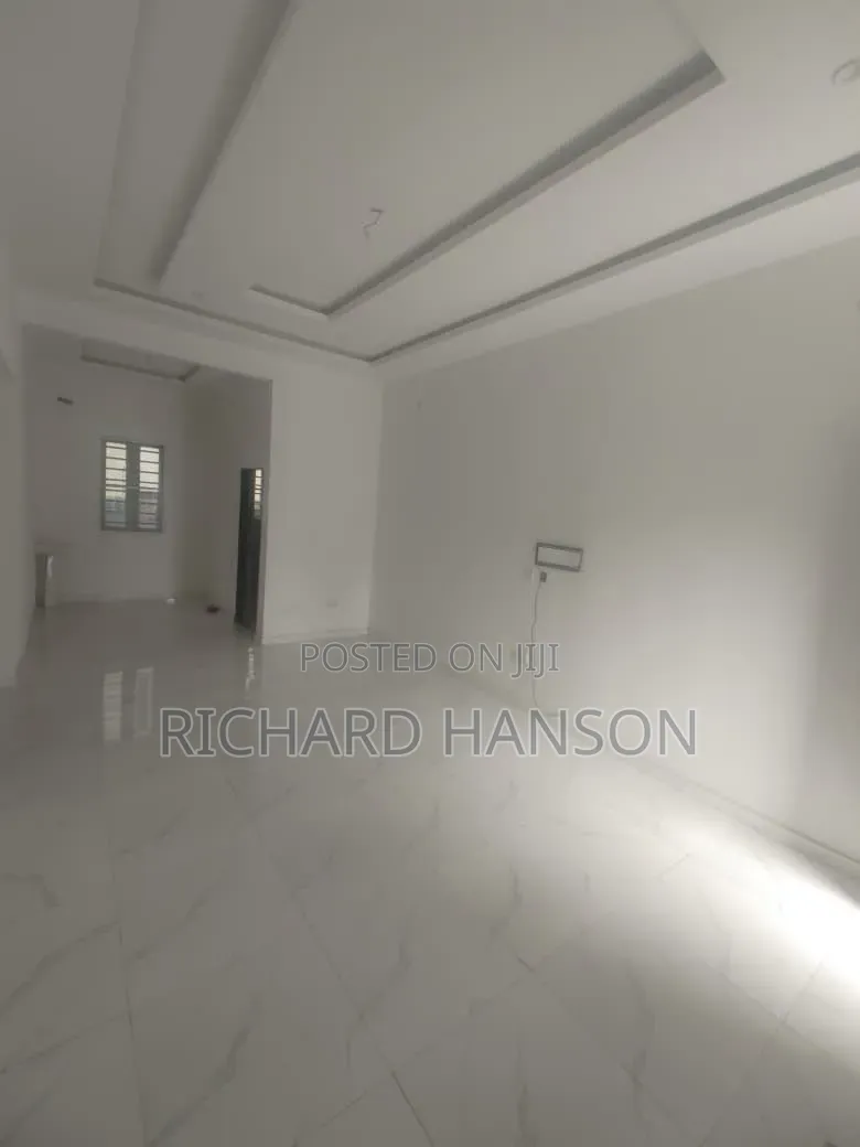 2bdrm Apartment in Secured, Sangotedo for rent