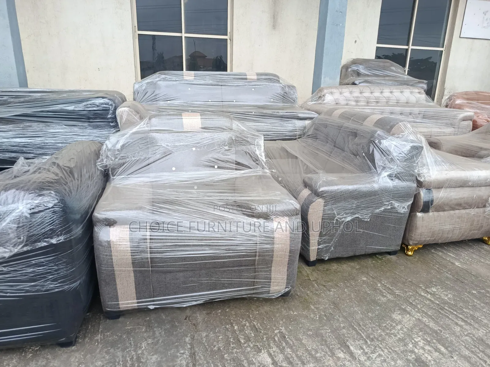 Beautiful Sofa Set of Chair 7-Seater