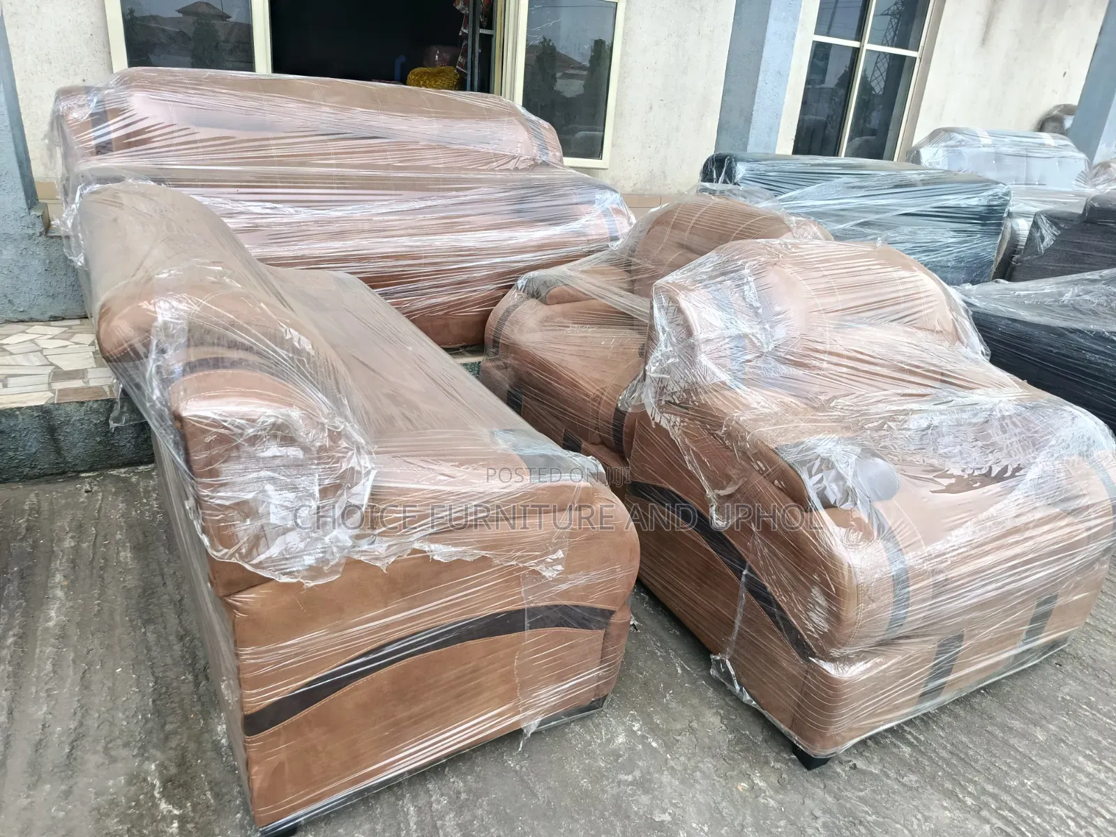 Beautiful Sofa Set of Chair 7-Seater