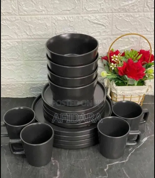 Complete 16-Piece Dinner Set