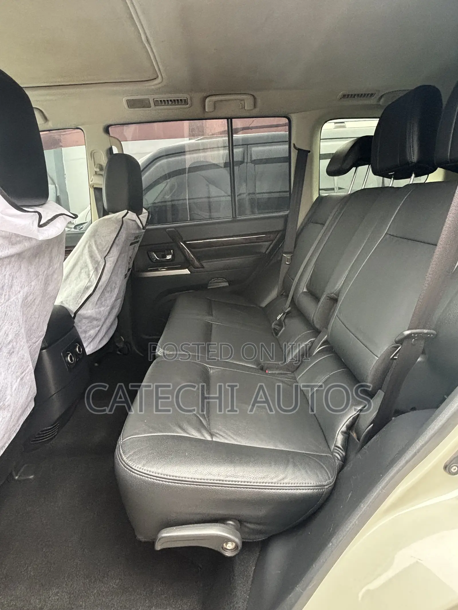 Mitsubishi Pajero 2018 Black