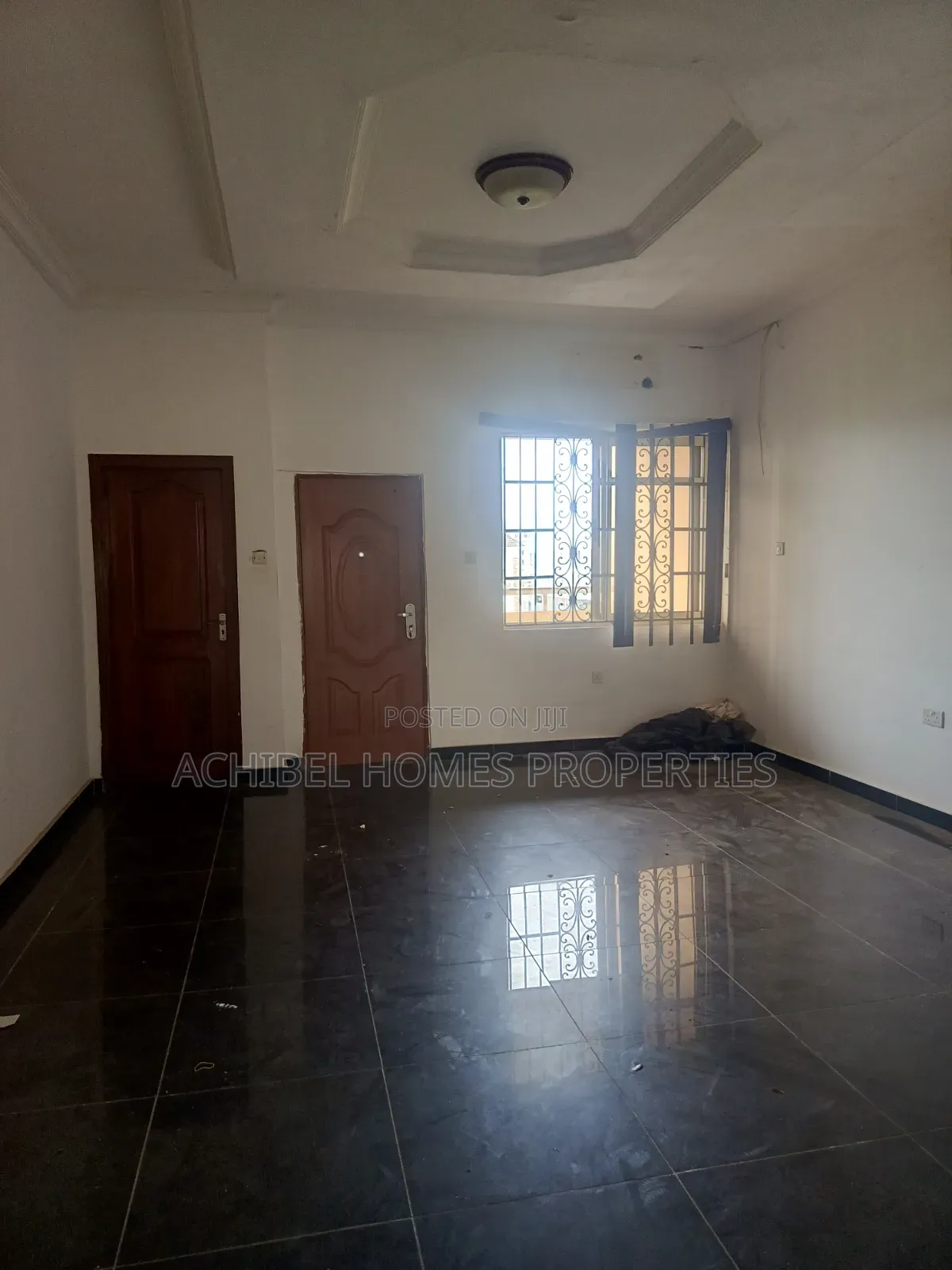 2bdrm Apartment in Near Prime Water, Lekki Phase 1 for rent