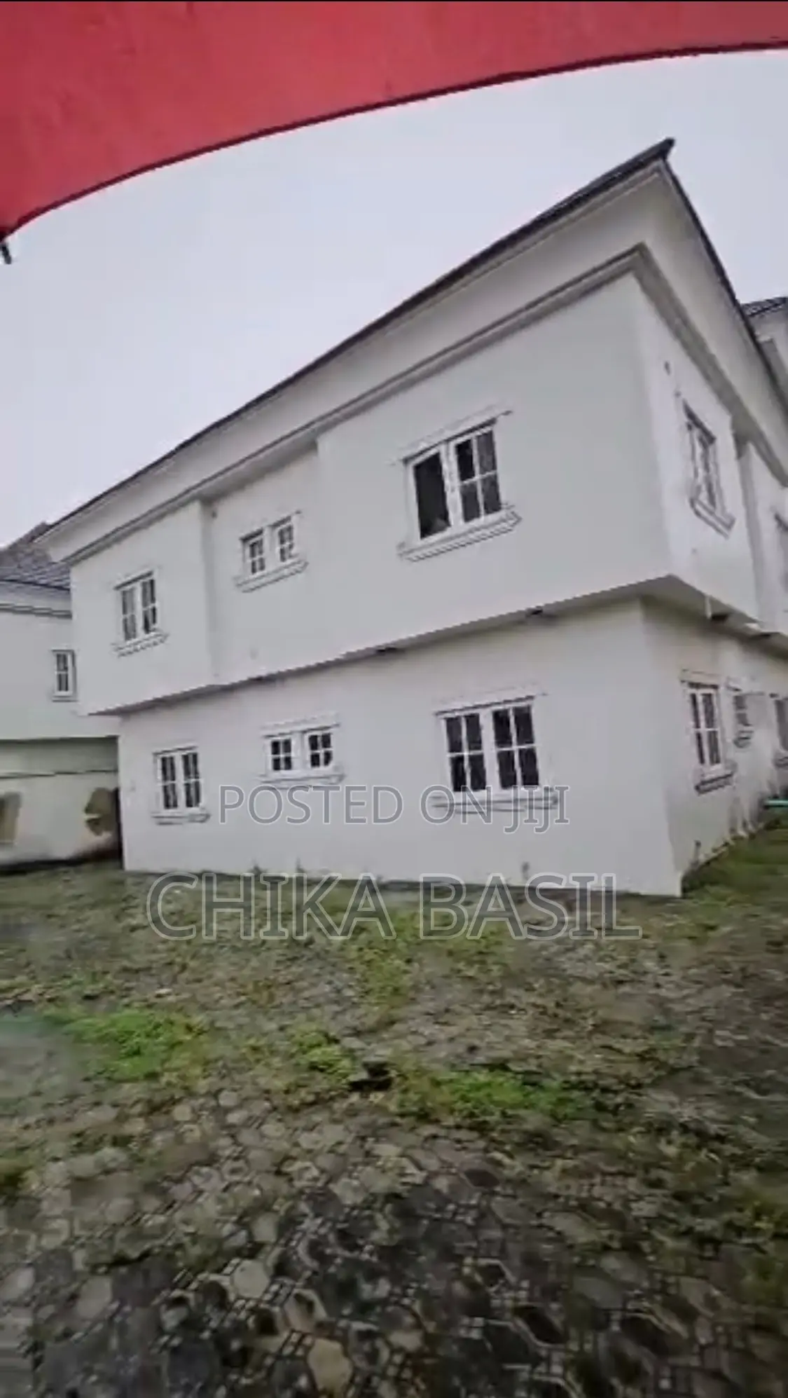 3bdrm Block of Flats in Lekki Phase 2 for sale