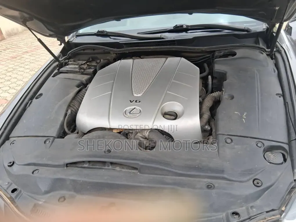 Lexus IS 2012 Gray