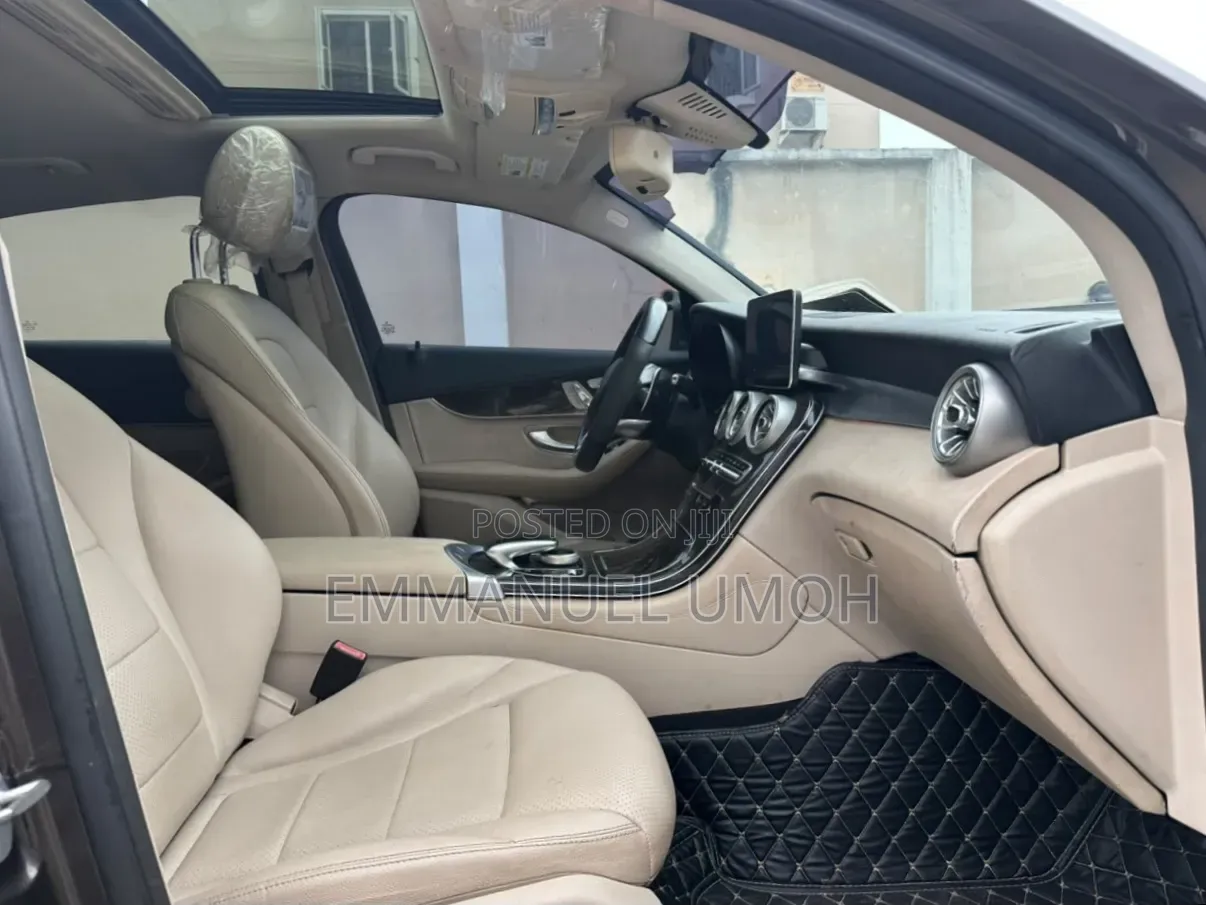 Mercedes-Benz GLC-Class 2017 Brown