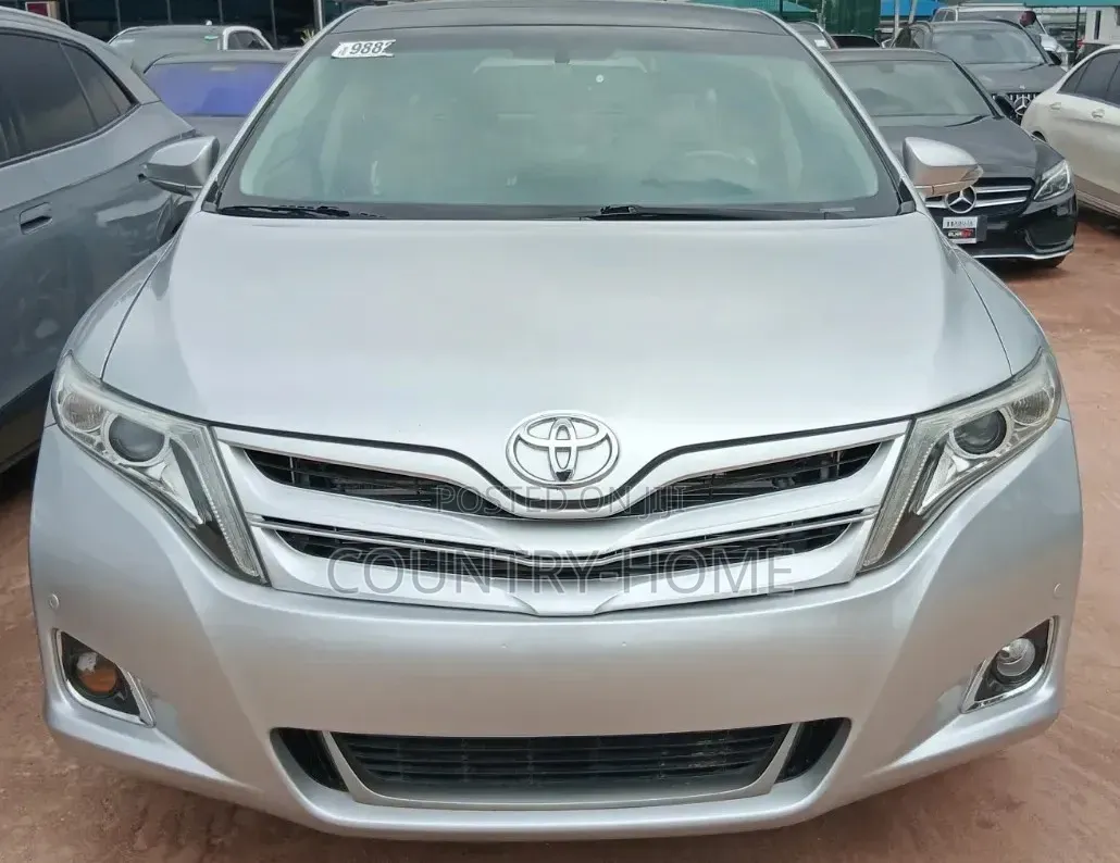 Toyota Venza Limited 4dr Wagon AWD (3.5L 6cyl 6A) 2014 Silver