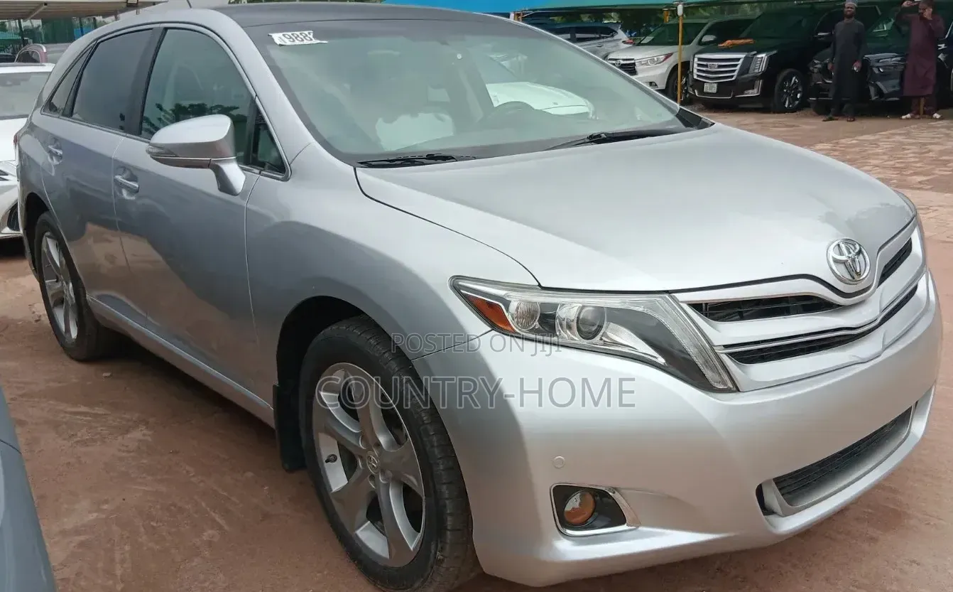 Toyota Venza Limited 4dr Wagon AWD (3.5L 6cyl 6A) 2014 Silver