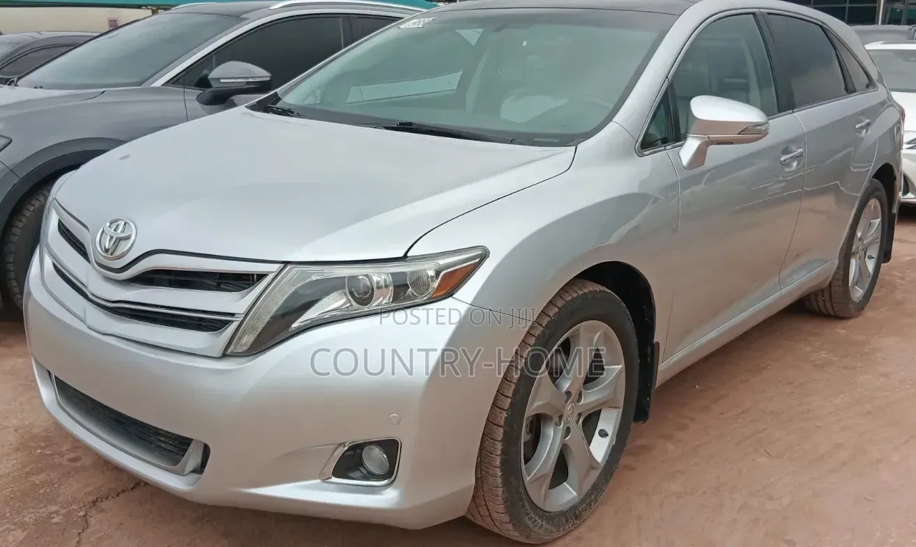 Toyota Venza Limited 4dr Wagon AWD (3.5L 6cyl 6A) 2014 Silver