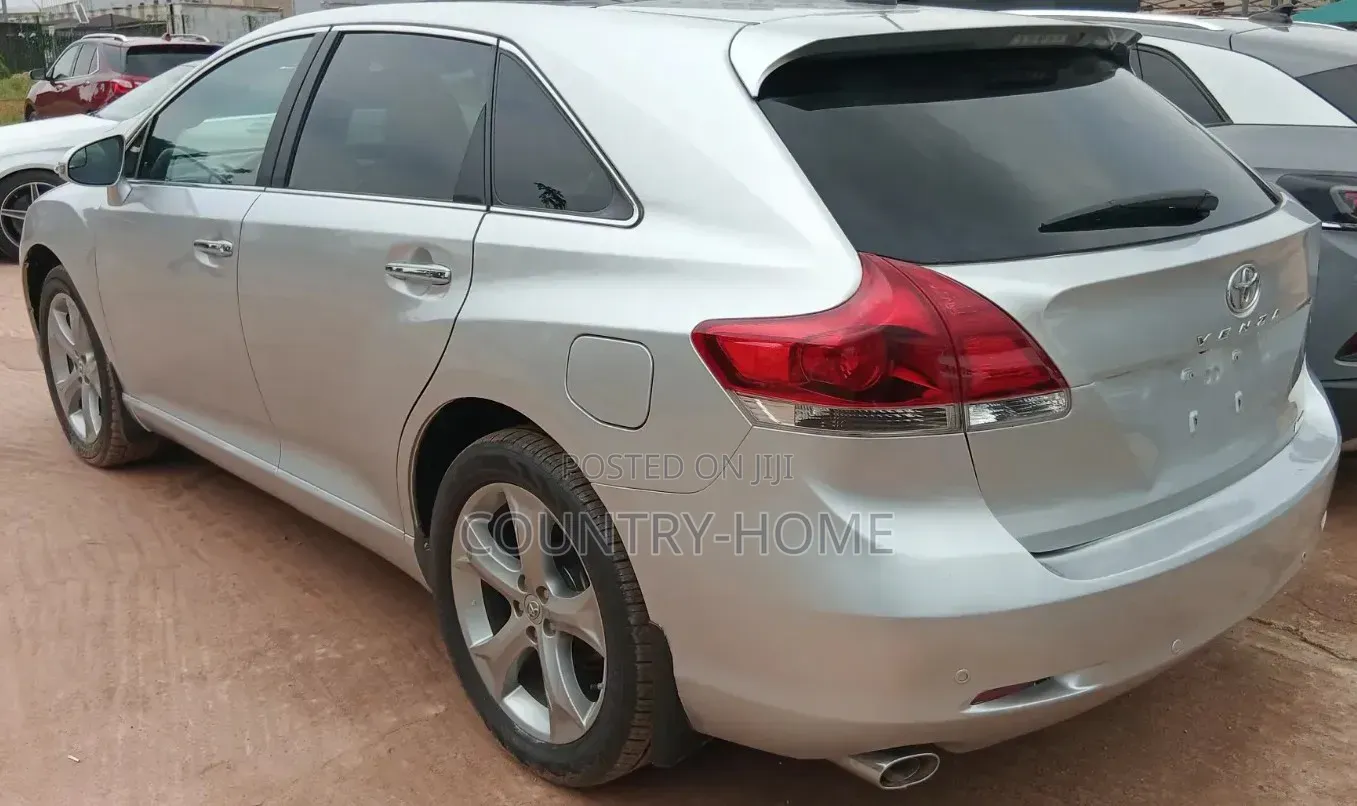 Toyota Venza Limited 4dr Wagon AWD (3.5L 6cyl 6A) 2014 Silver