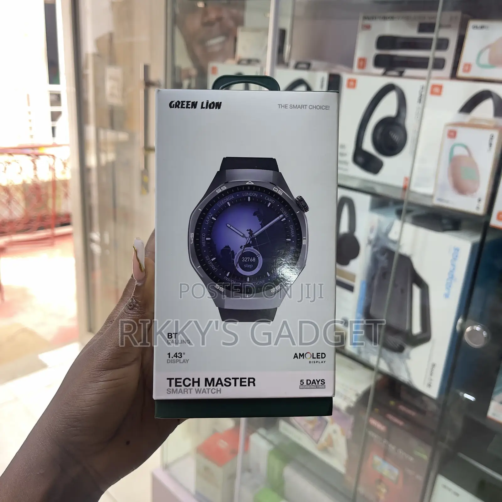 Green Lion Tech Master Amoled Smartwatch