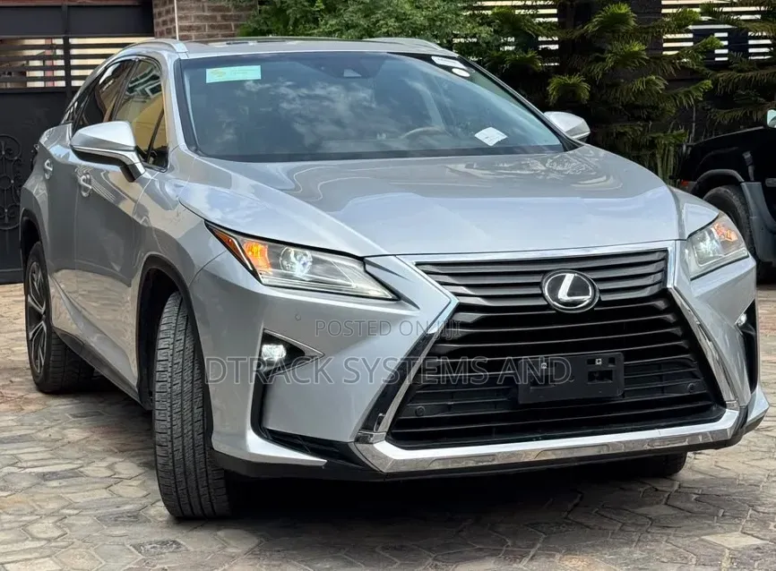 Lexus RX 350 FWD 2017 Silver