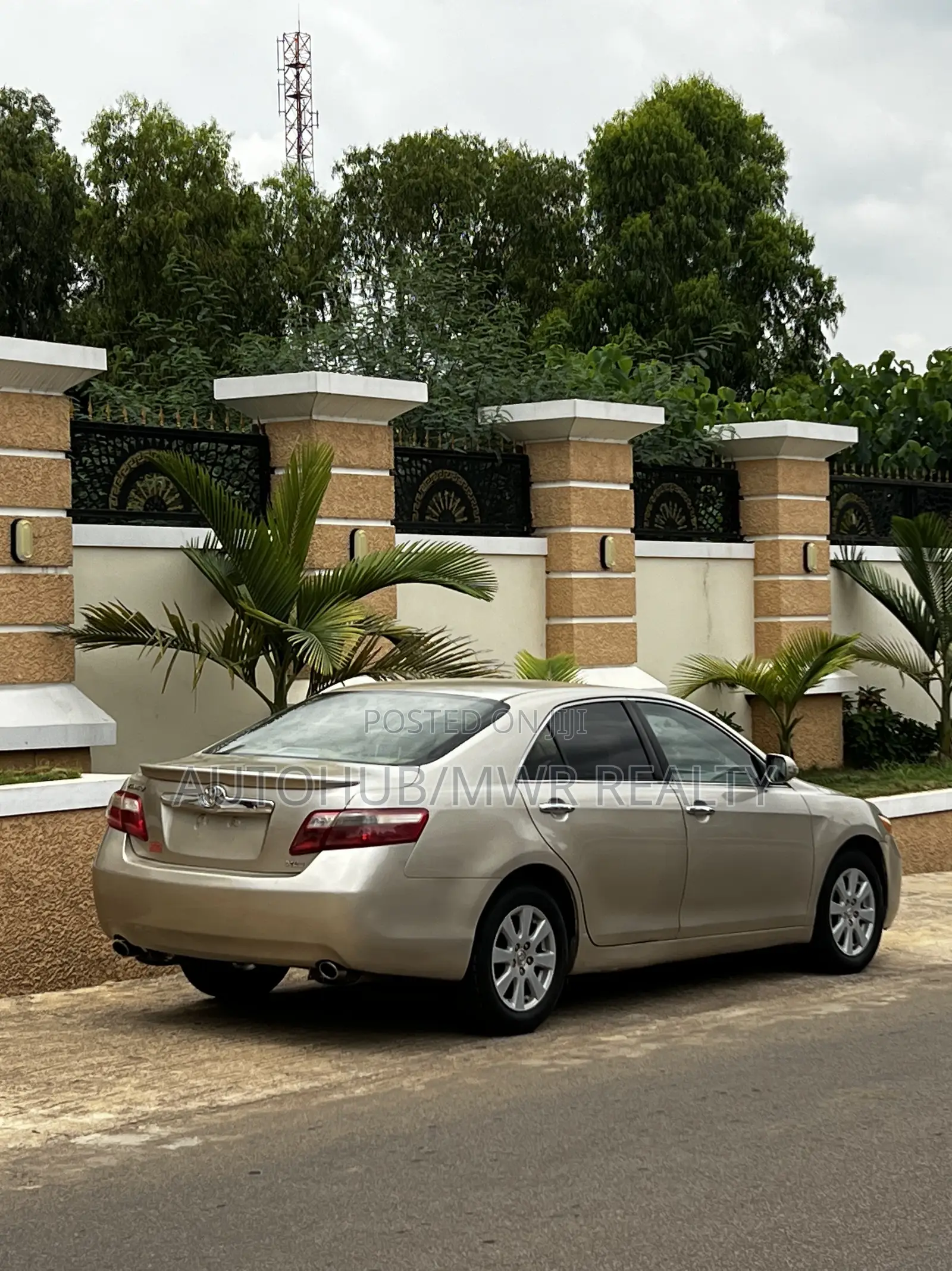 Toyota Camry 2008 Gold