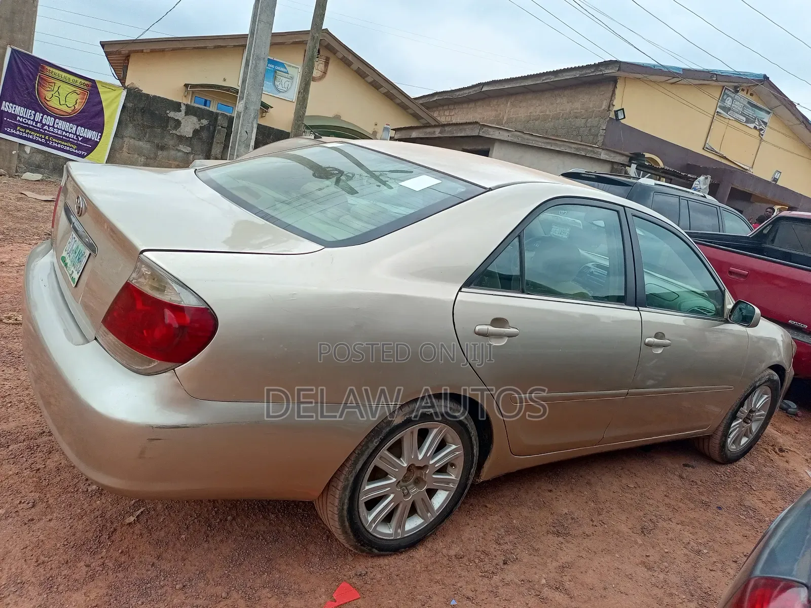 Toyota Camry 2005 Gold