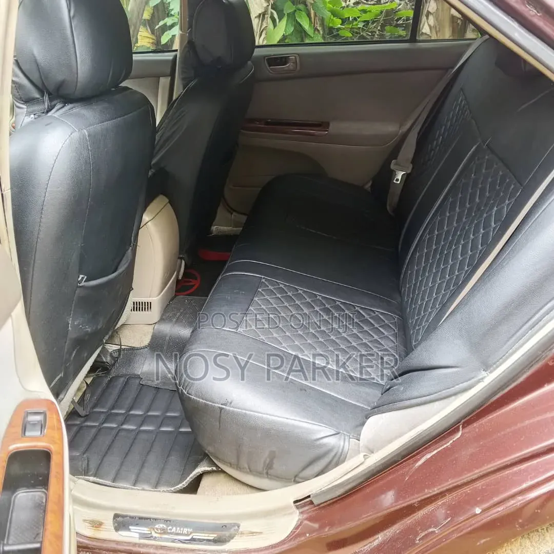 Toyota Camry 2005 Red