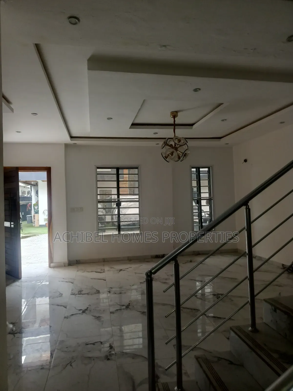 5bdrm Duplex in Near The Doom, Lekki Phase 1 for rent