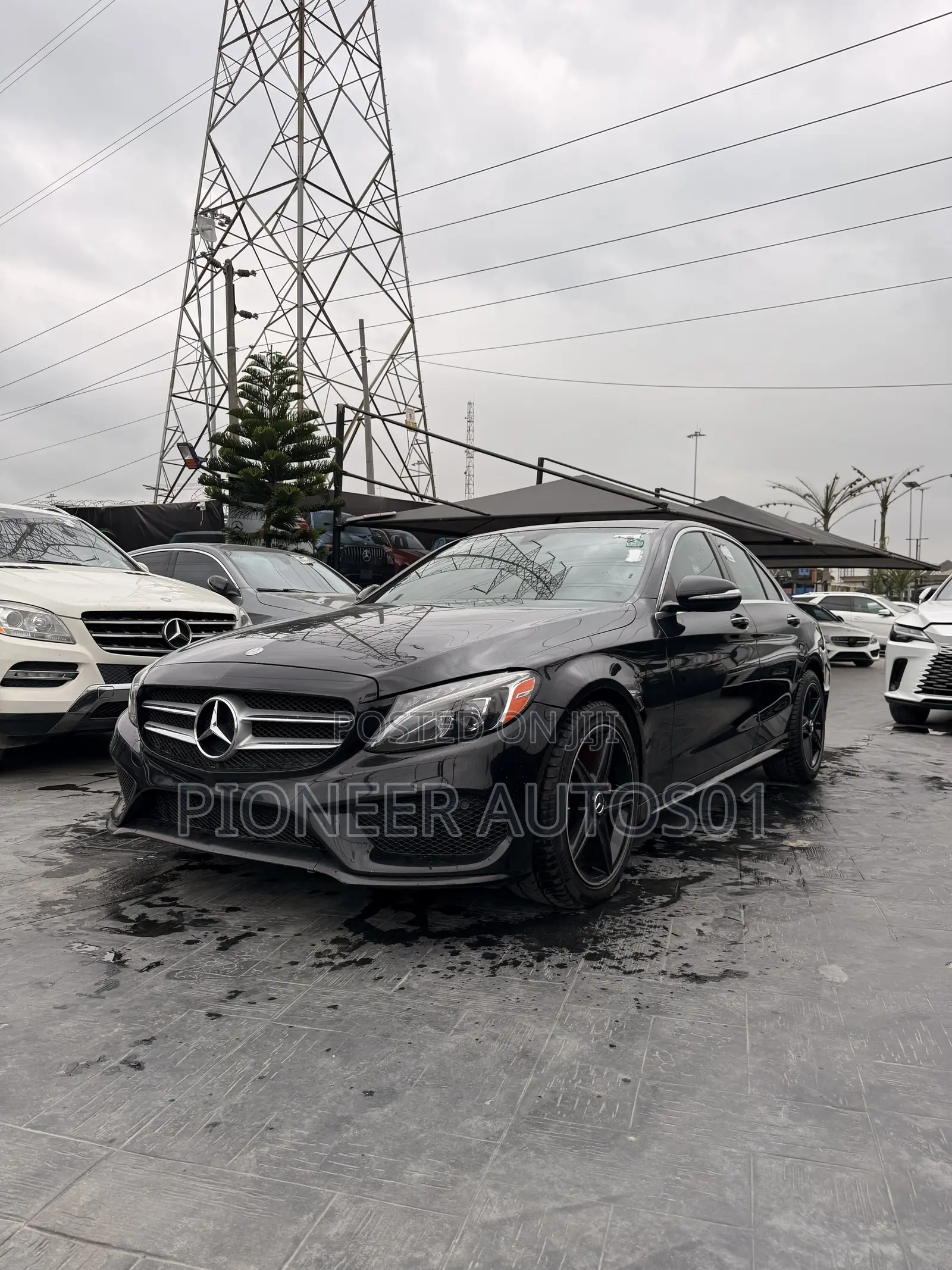 Mercedes-Benz C400 4Matic AWD Sedan (3.0L V6 7A) 2015 Black