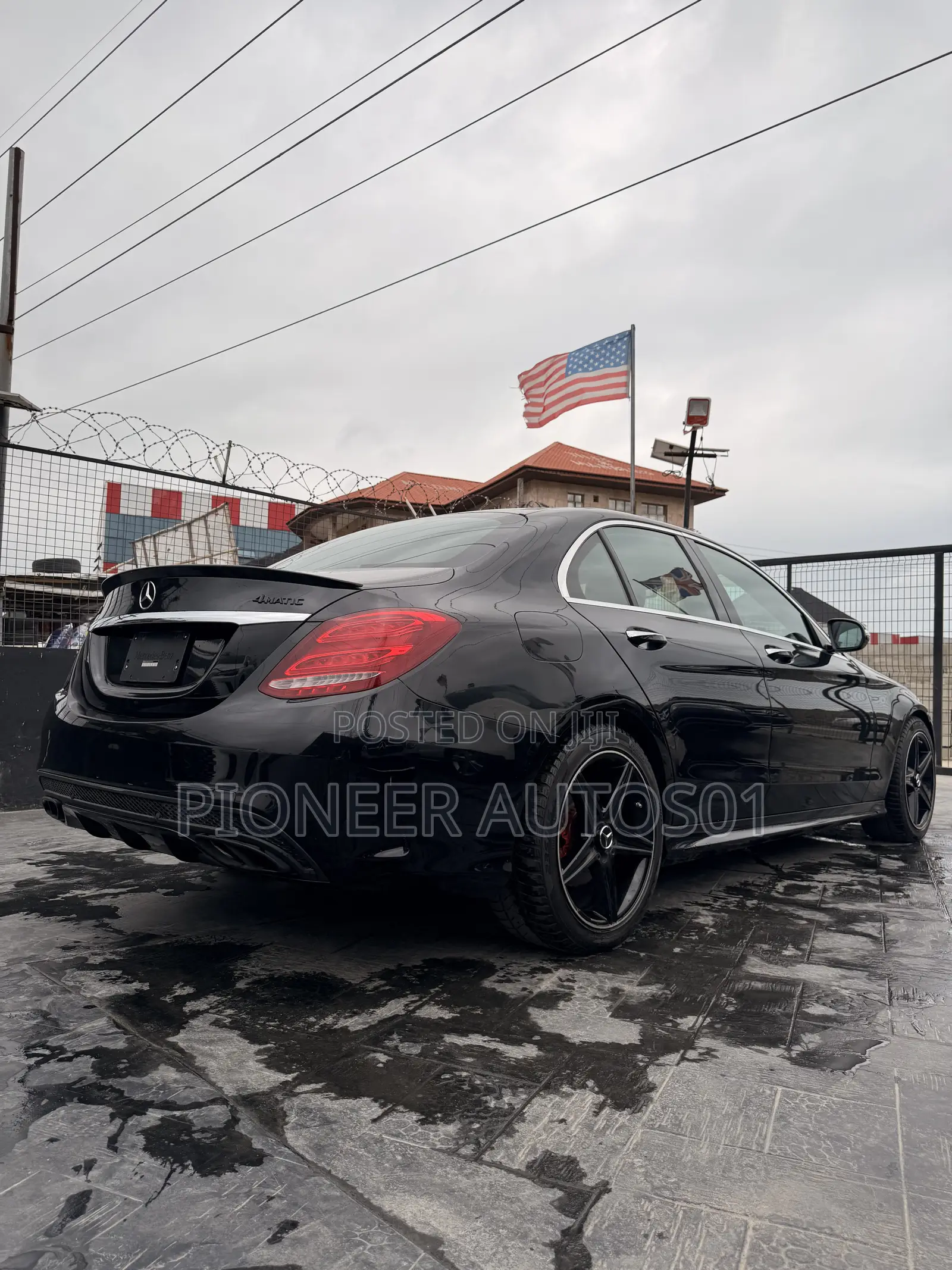 Mercedes-Benz C400 4Matic AWD Sedan (3.0L V6 7A) 2015 Black