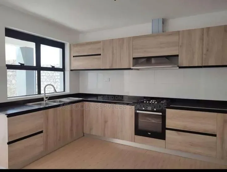 Modern Kitchen Cabinet | Custom Design Installation