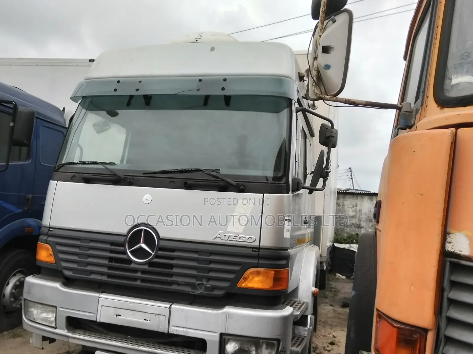 Mercedes Benz Container Body Truck