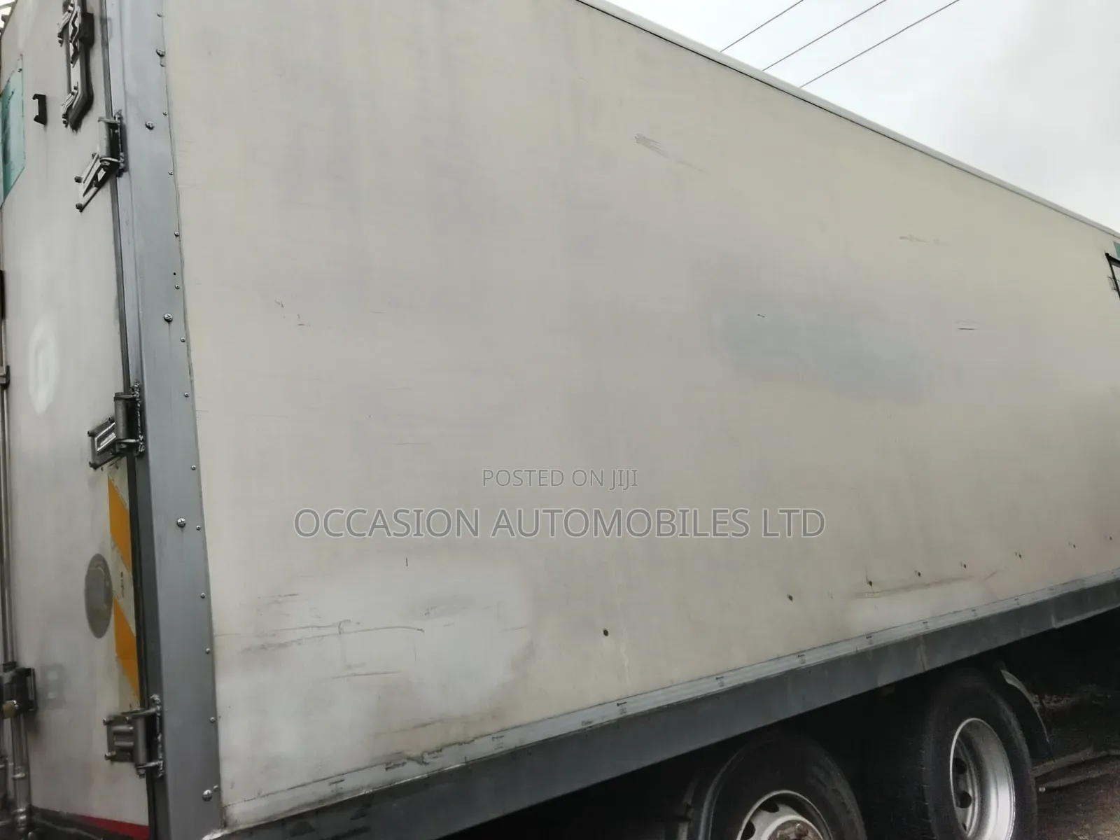 Mercedes Benz Container Body Truck