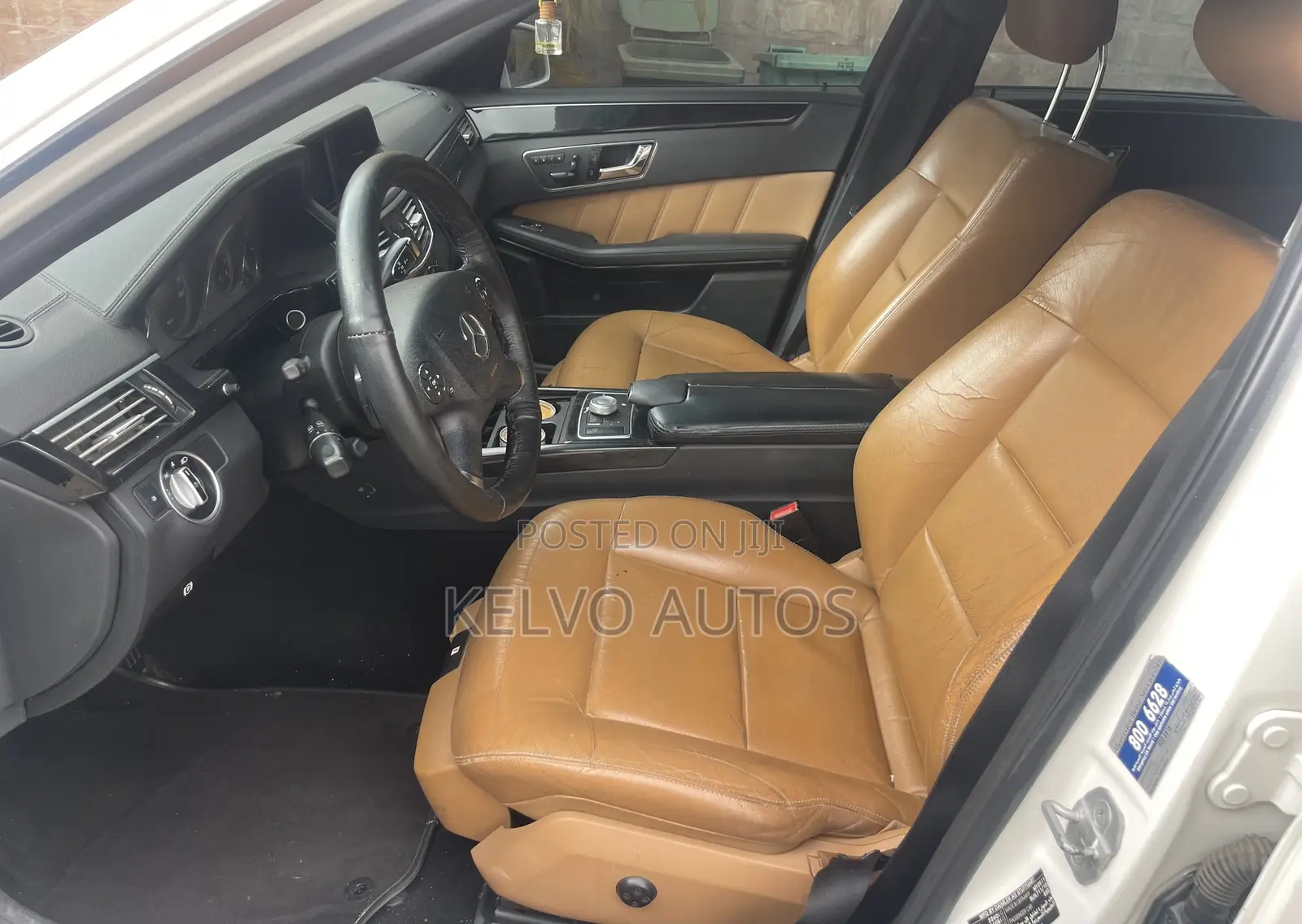 Mercedes-Benz E350 Base 4Matic Sedan AWD (3.5L 6cyl 7A) 2011 White