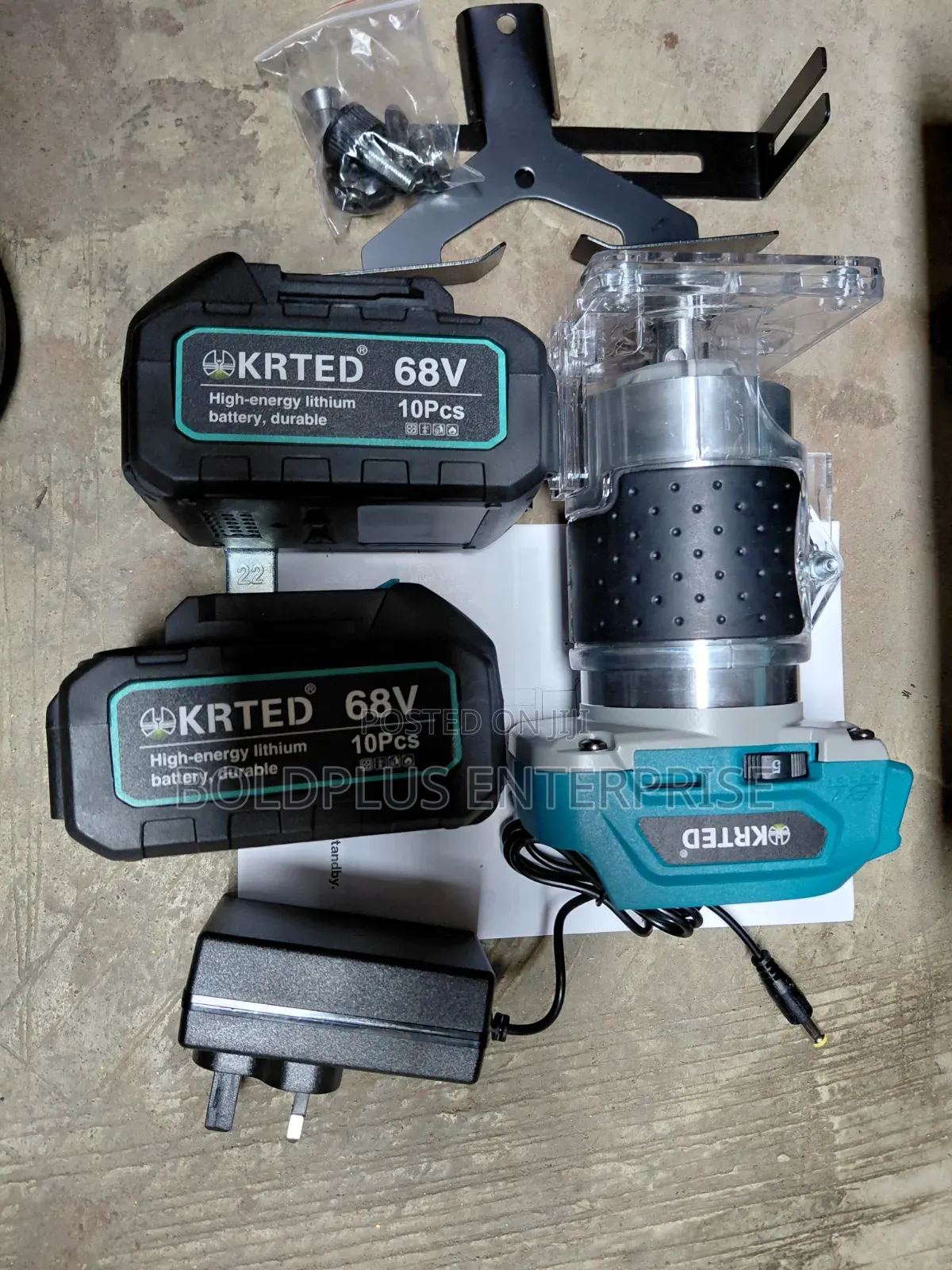 68 Volt Rechargable Wood Trimmer Maching