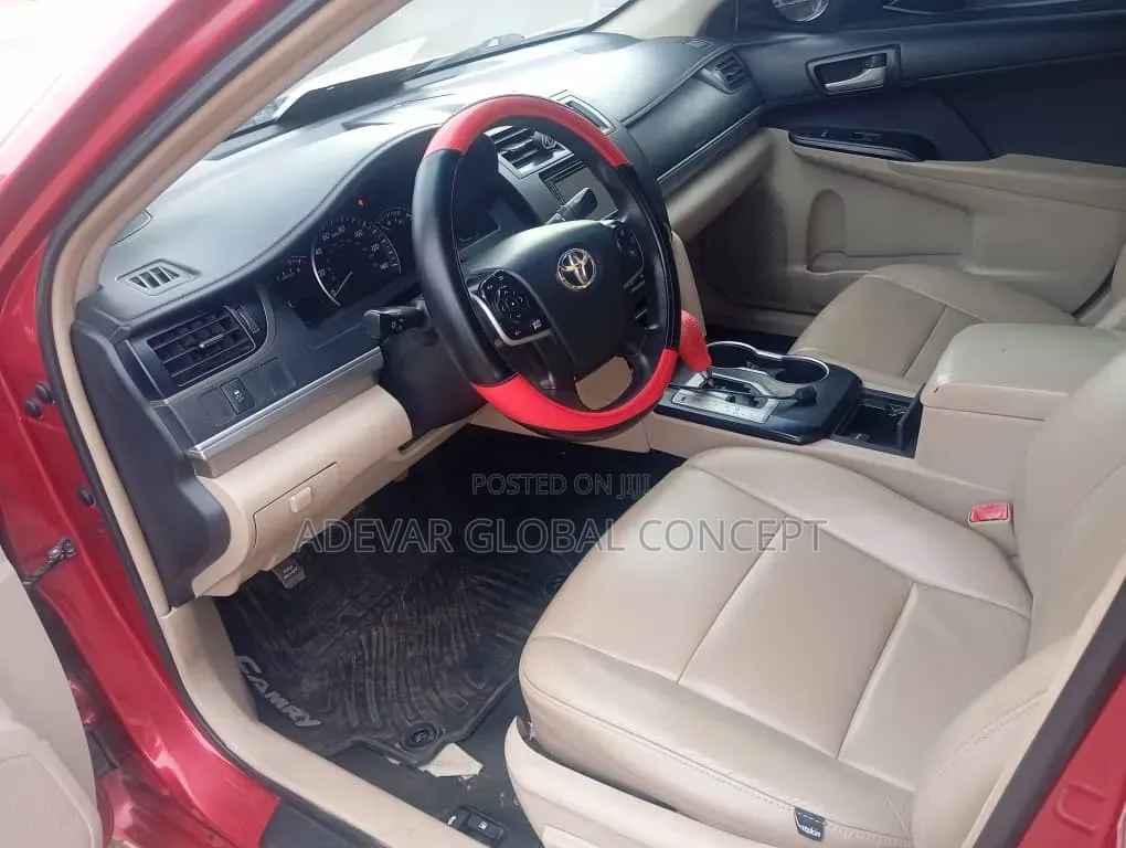 Toyota Camry 2014 Red