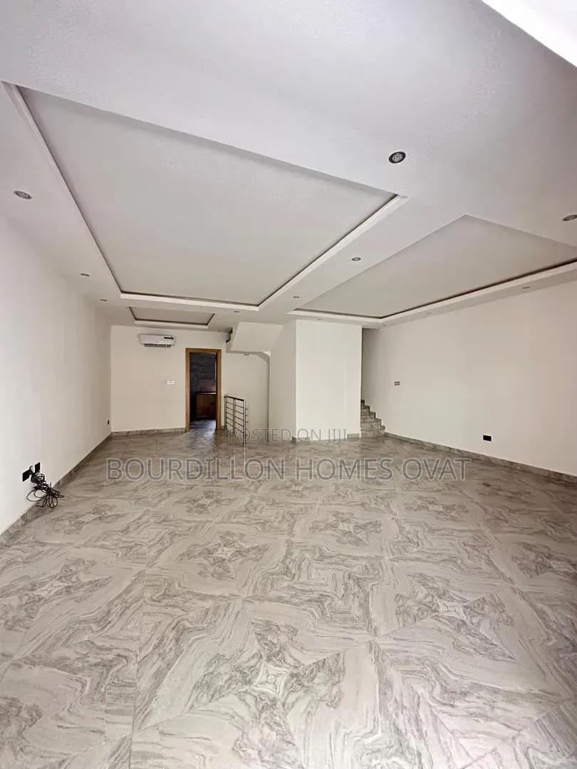 4bdrm Duplex in Old Ikoyi Lagos for sale