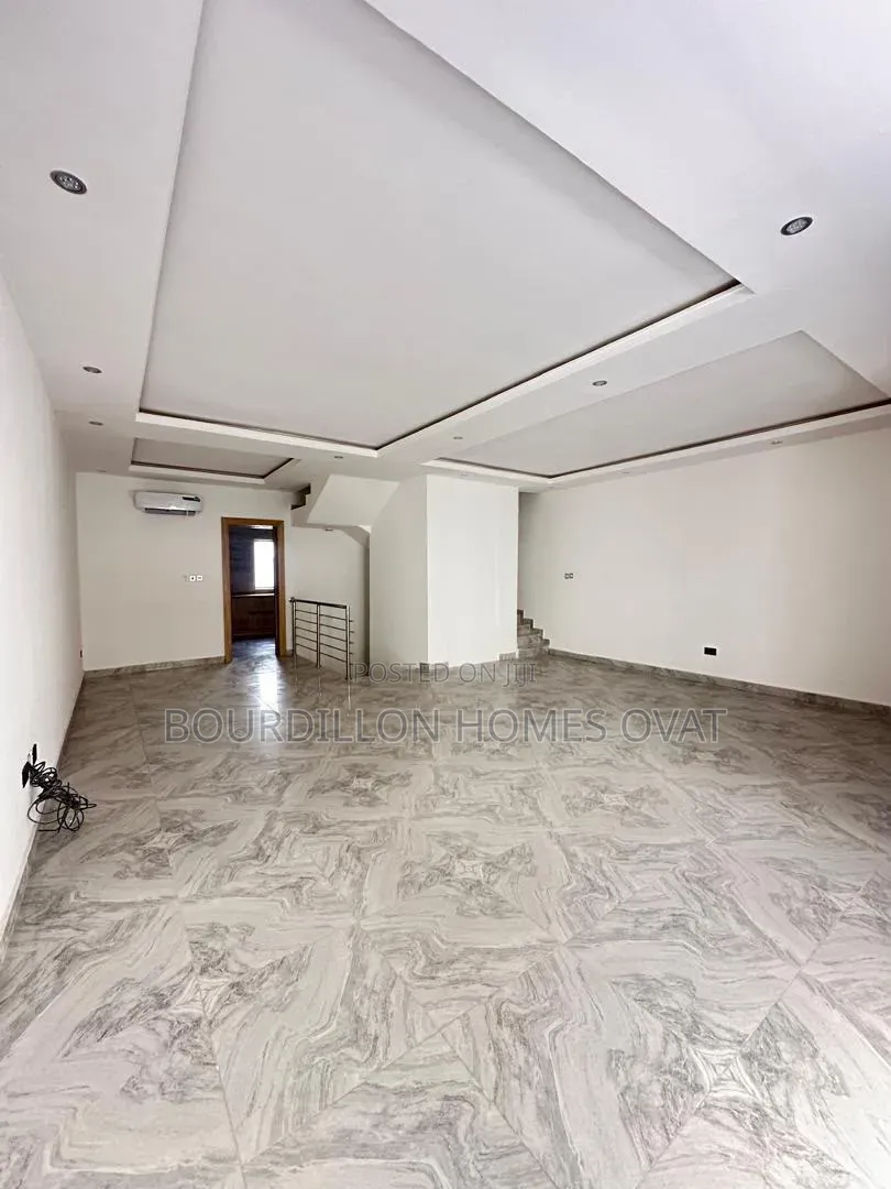 4bdrm Duplex in Old Ikoyi Lagos for sale