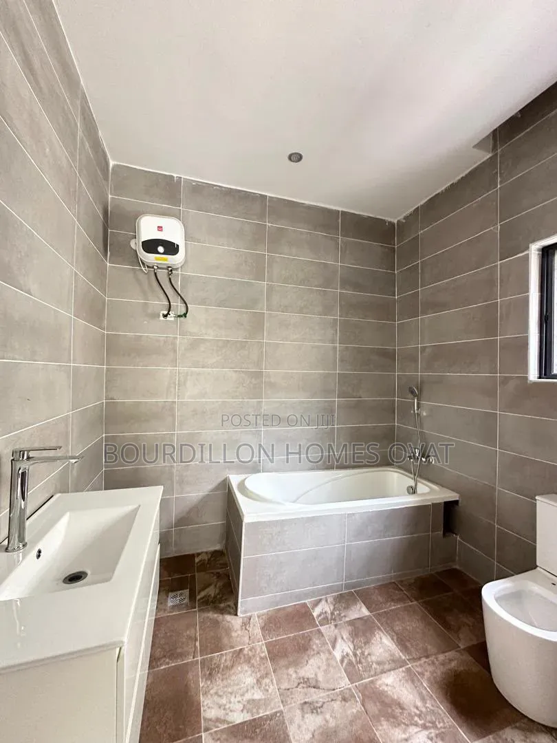 4bdrm Duplex in Old Ikoyi Lagos for sale