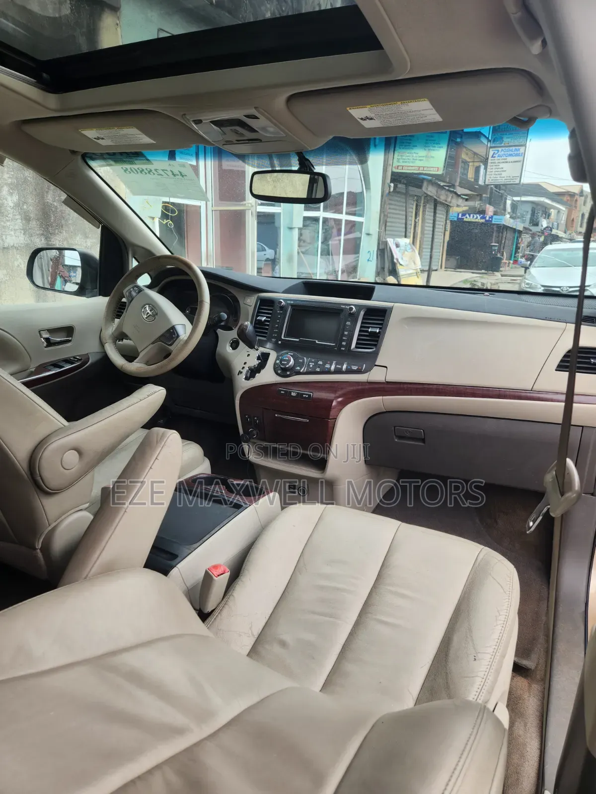 Toyota Sienna XLE 8 Passenger 2012 Gold