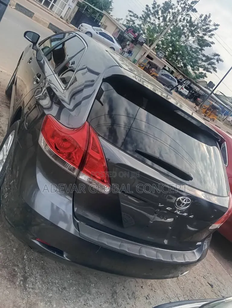 Toyota Venza 2012 Gray