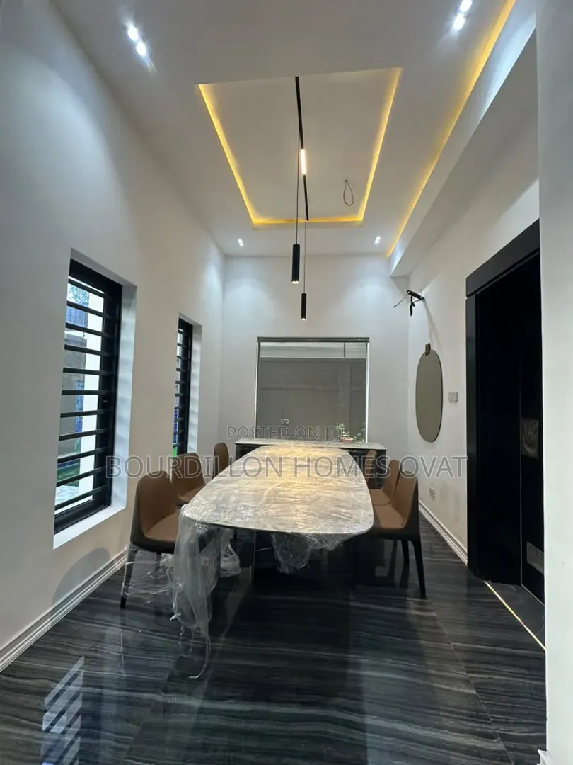 4bdrm House in Old Ikoyi Lagos for sale