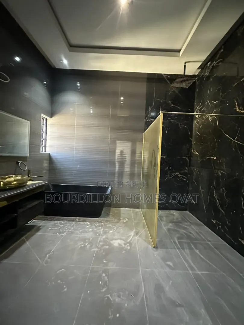 4bdrm House in Old Ikoyi Lagos for sale