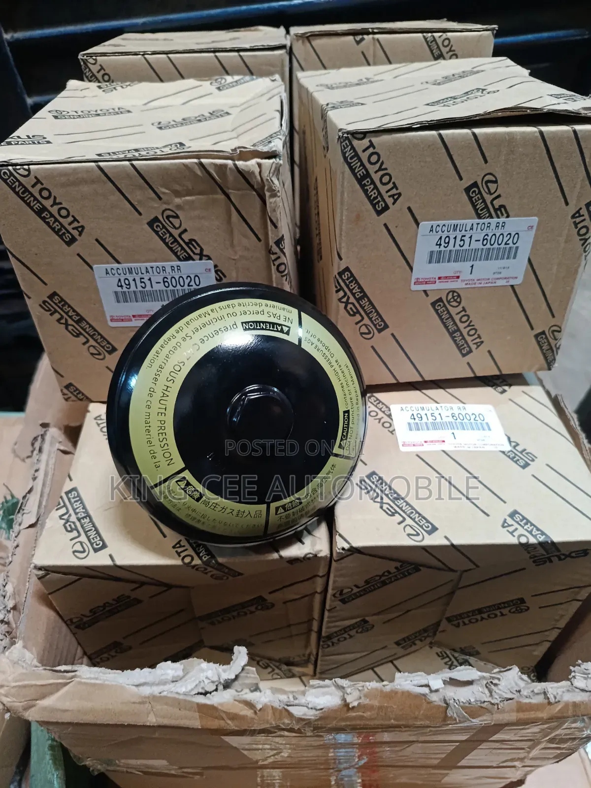 Oem Accumulator Lexus Lx570 Front and Back