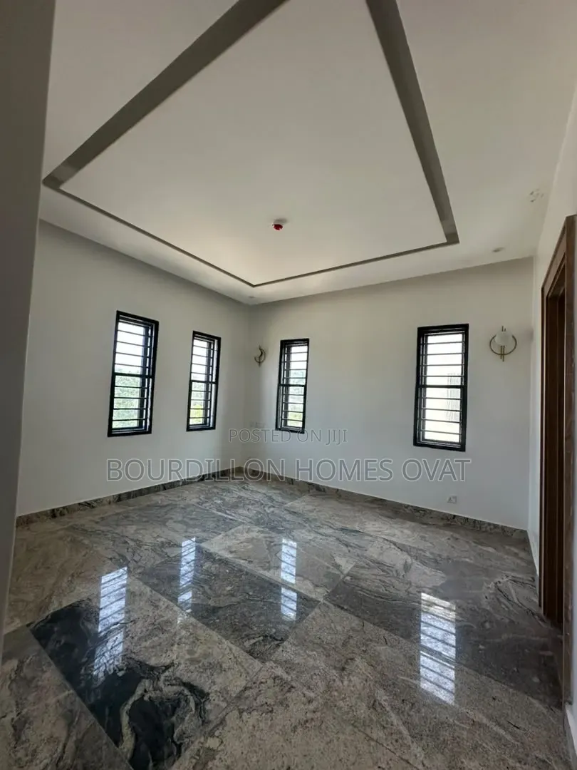 4bdrm Duplex in Old Ikoyi Lagos for sale