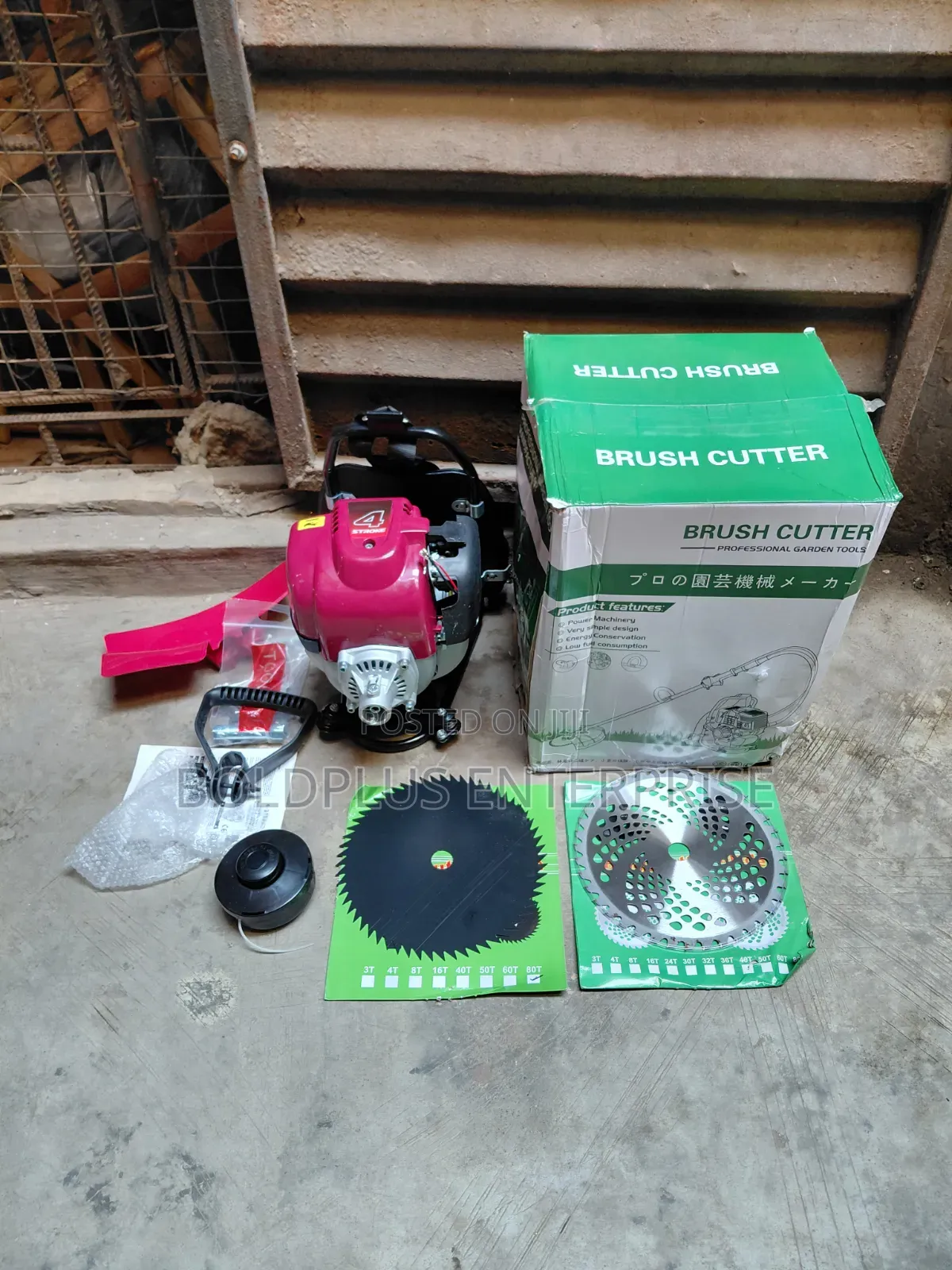 4 Stroke Brush Cutter Machine With Complete Accessories