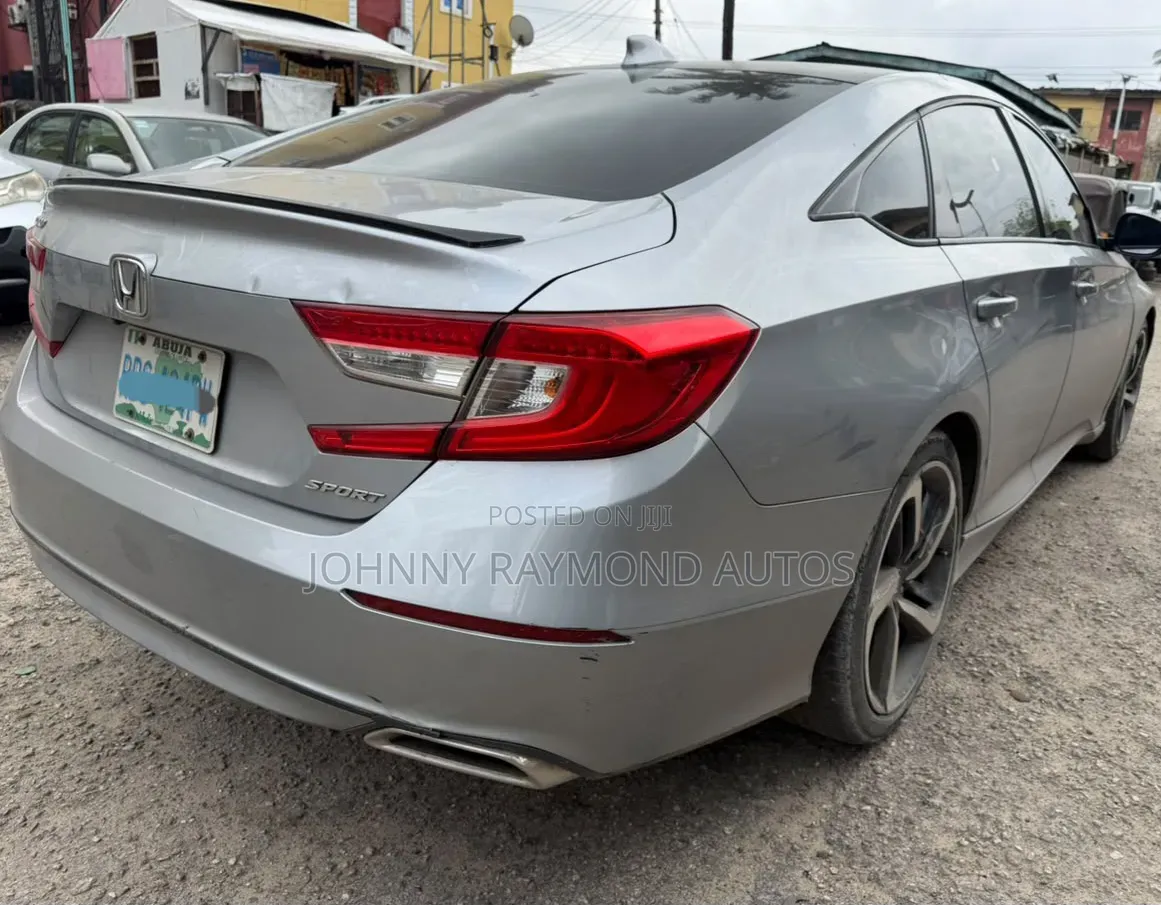 Honda Accord 2018 Silver