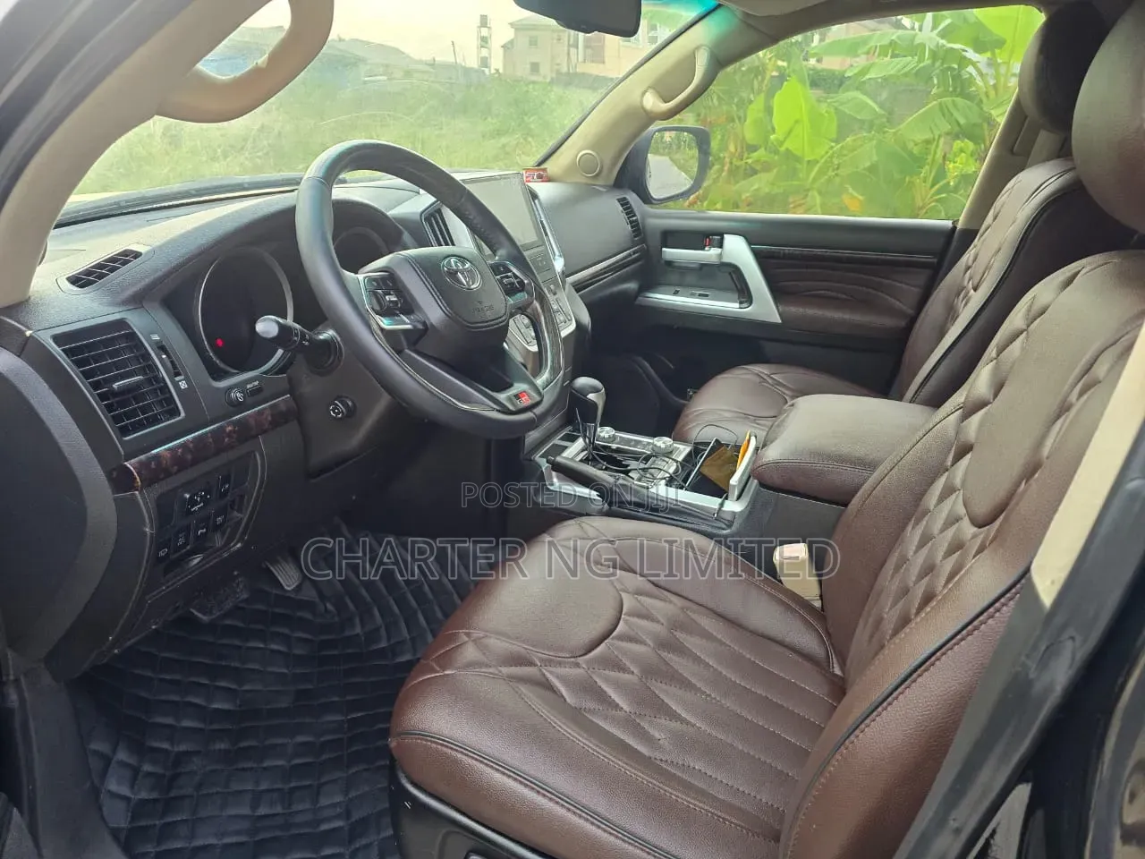 Toyota Landcruiser 200 Series(LC200) for Rent