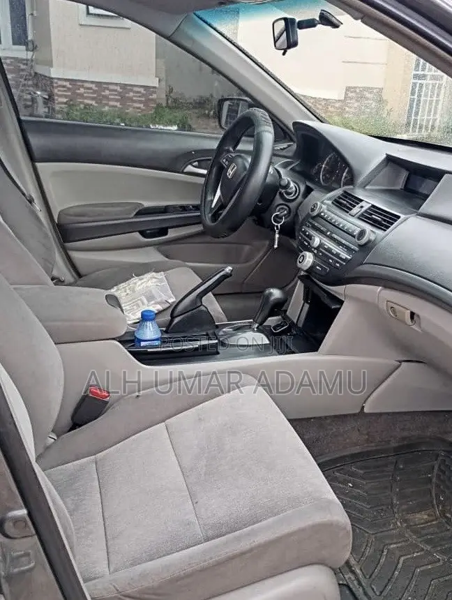 Honda Accord 2010