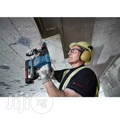 Bosch 18V Li-ion SDS Plus Cordless Rotary Hammer GBH18V-EC